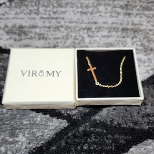 VIROMY GOLD-PLATED SIDE-WAYS CROSS PENDENT NECKLACE